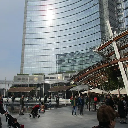 Isola's Studio Milan