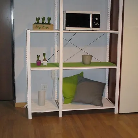 Isola's Studio דירה *